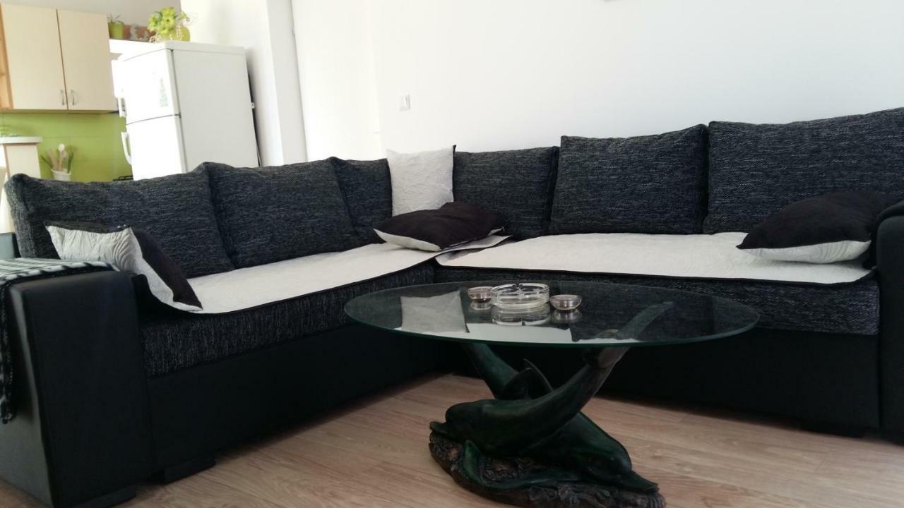 Apartment Ilina Vodice Eksteriør billede
