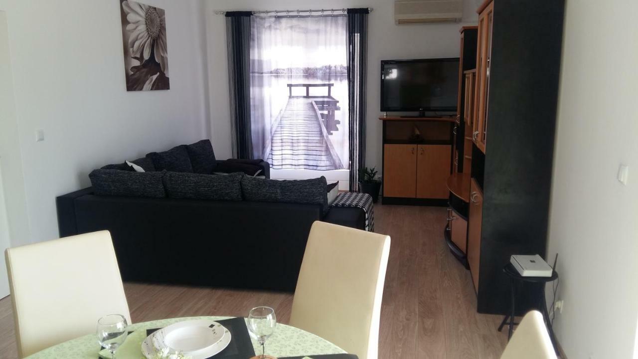 Apartment Ilina Vodice Eksteriør billede