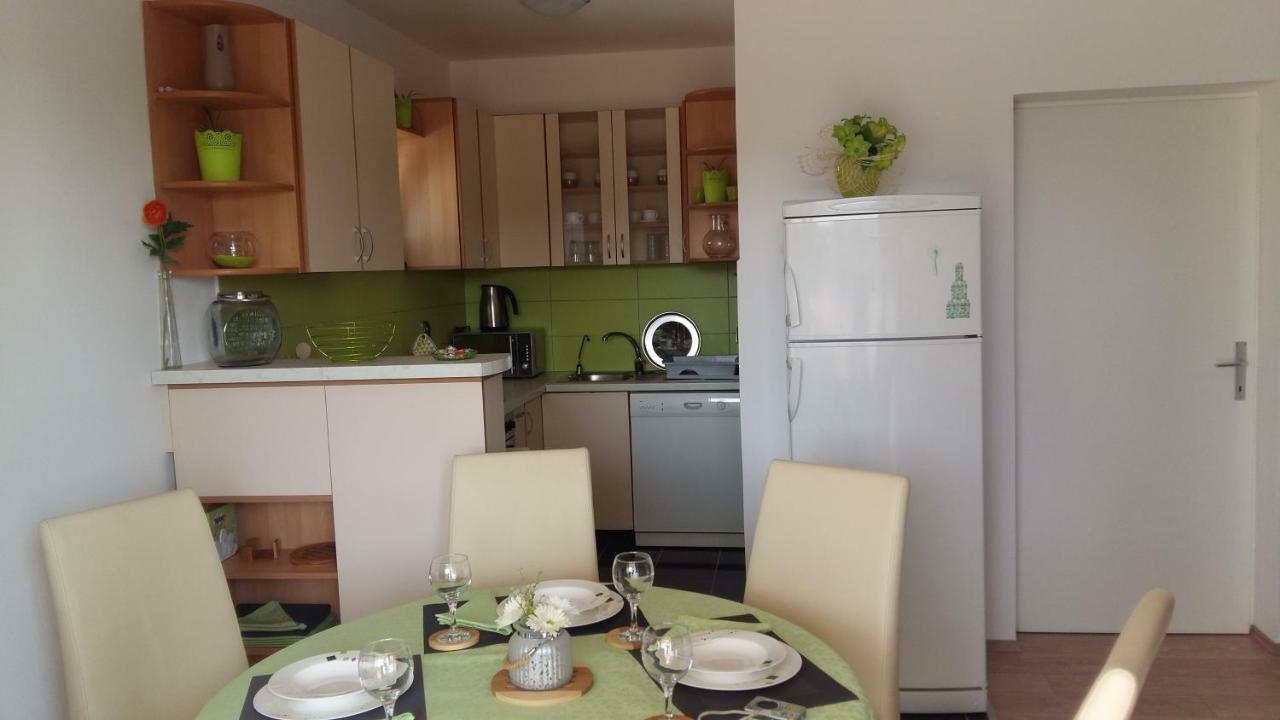 Apartment Ilina Vodice Eksteriør billede