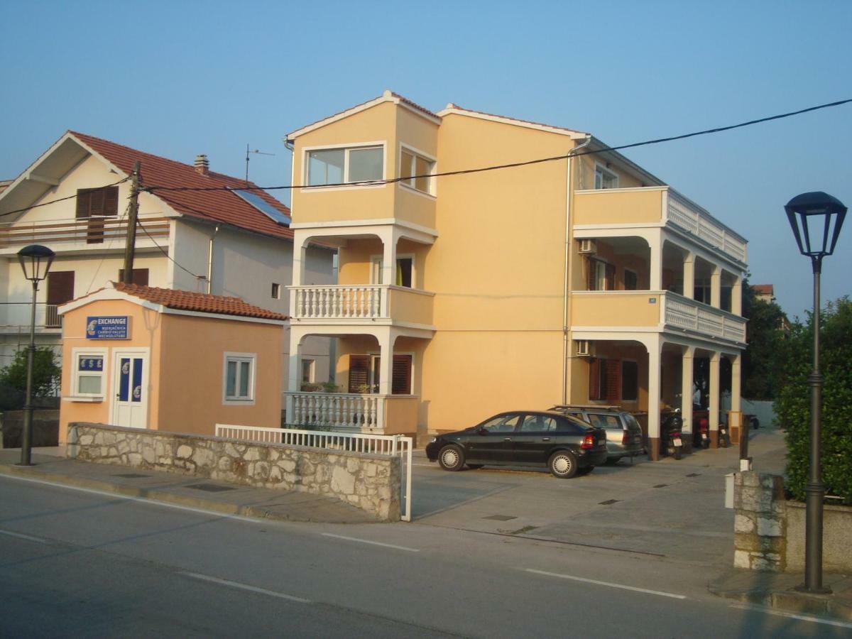 Apartment Ilina Vodice Eksteriør billede